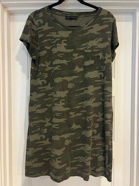 Sanctuary Olive Green Camo Pocket Tee Dress